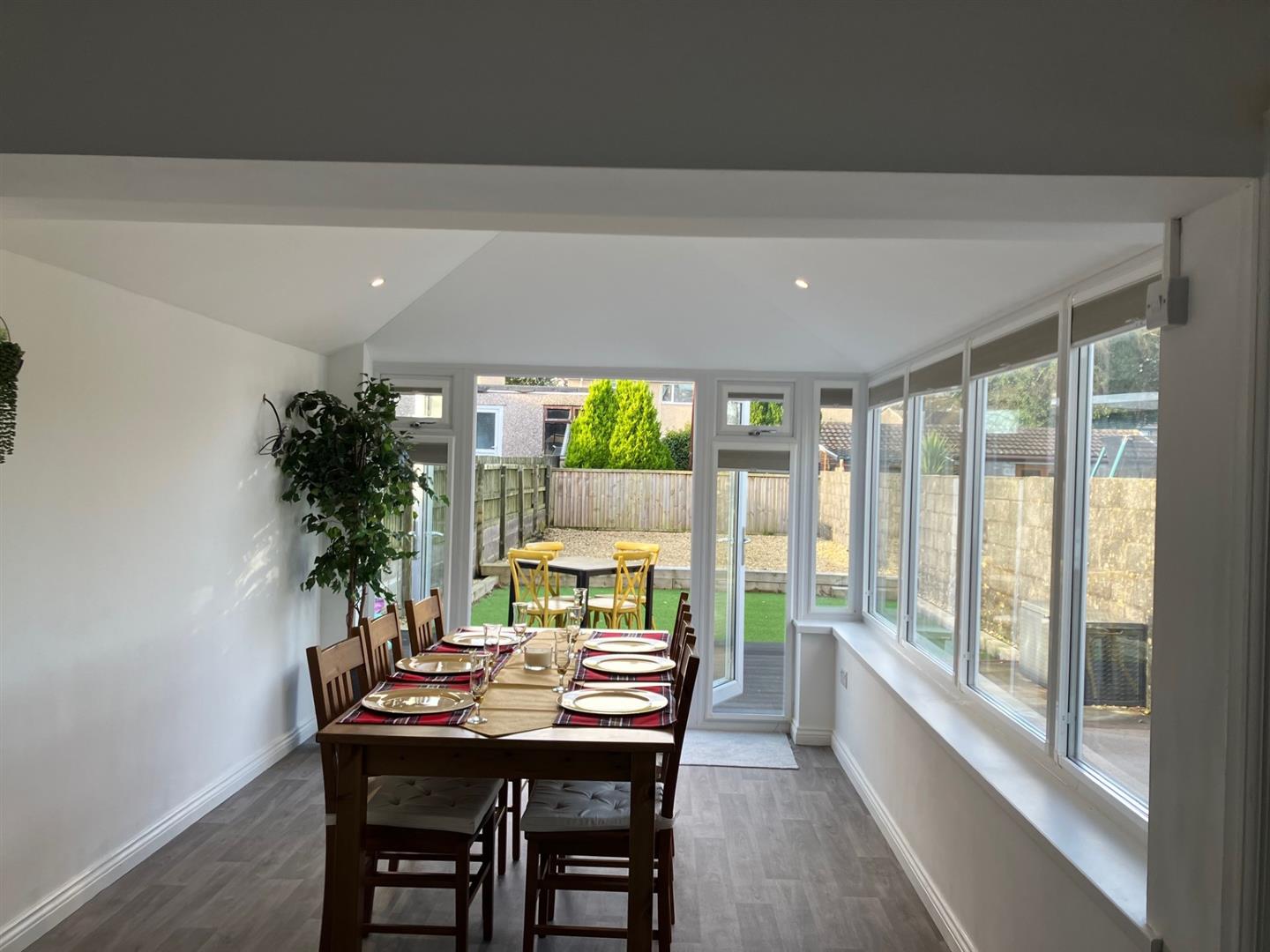 Trallwn Road, Llansamlet, Swansea, £160,000 Dawsons Property